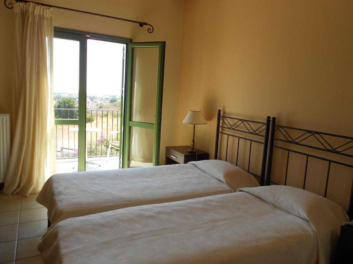 Skala  Livadaki Village Hotel מראה חיצוני תמונה