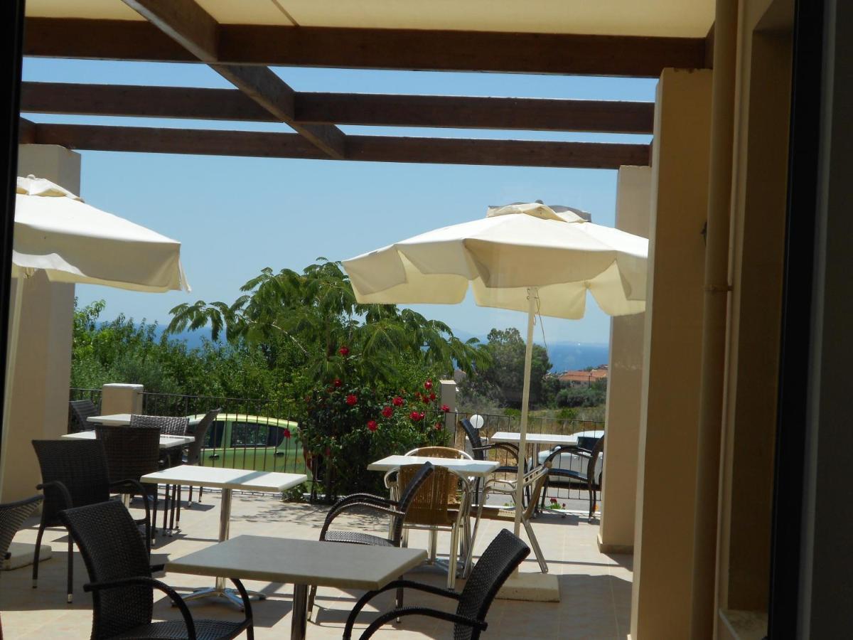 Skala  Livadaki Village Hotel מראה חיצוני תמונה